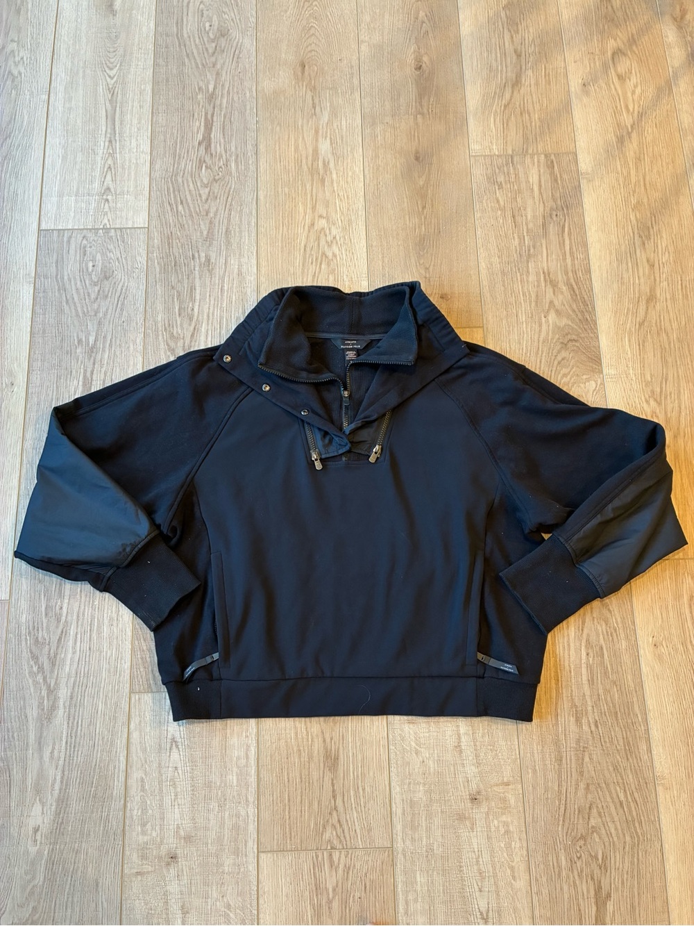 Athleta Allyson Felix Black Pullover Sweatshirt Funnel Neck zip off collar XL